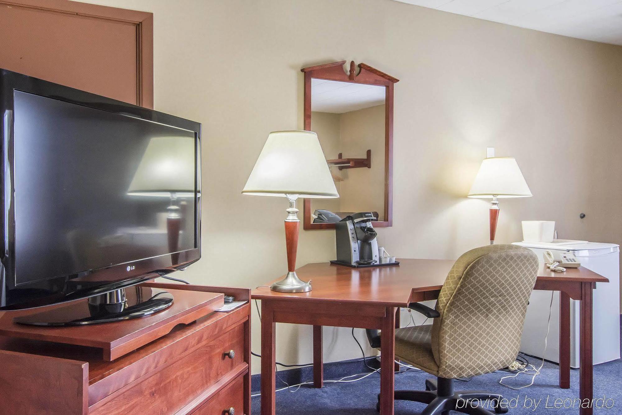 Hotel Danube Bleu Форествил Екстериор снимка