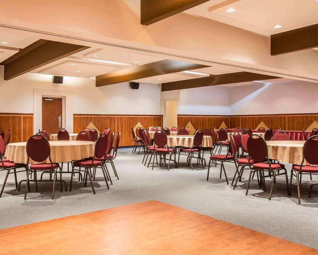 Hotel Danube Bleu Форествил Екстериор снимка